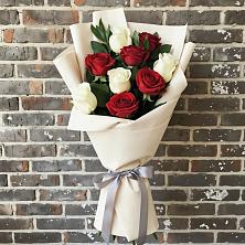 Букет цветов из:  Розы в Первомайском Карачаево-Черкесской республики