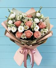 Букет цветов из:  Розы, Альстромерии и Лизиантусы в Первомайском Карачаево-Черкесской республики