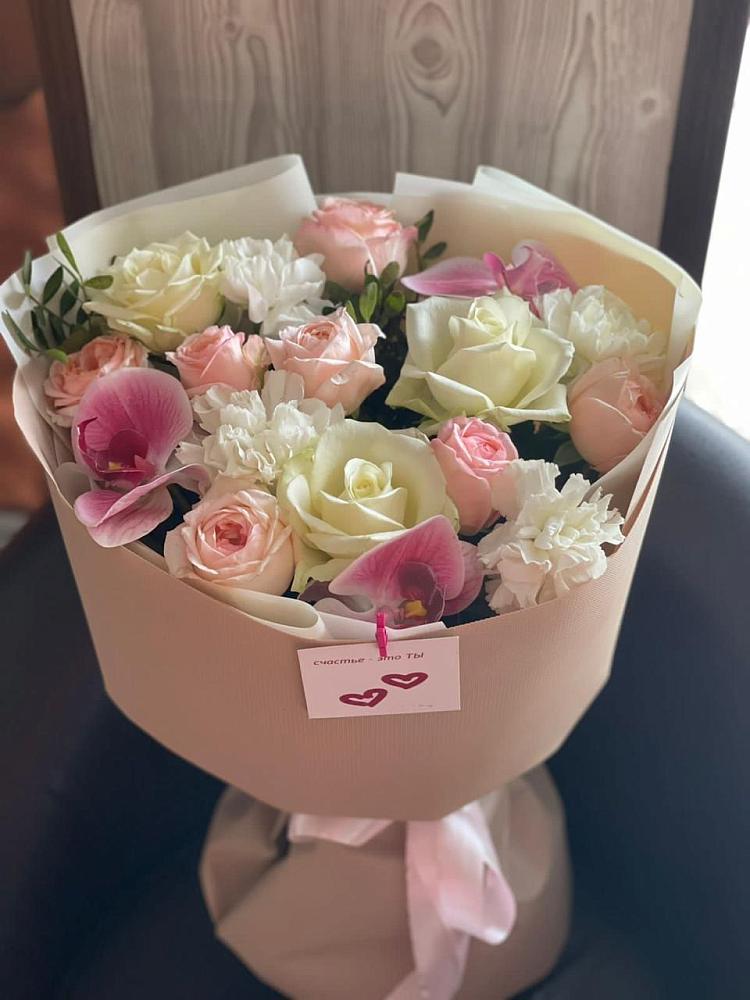 Букет цветов из: Орхидеи, Розы и Гвоздики в Первомайском Карачаево-Черкесской республики