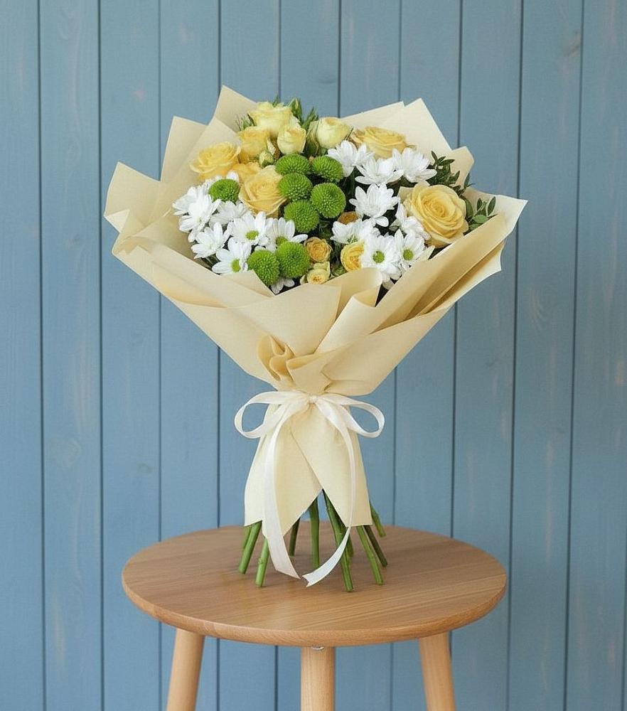 Букет цветов из: Хризантемы и Розы в Первомайском Карачаево-Черкесской республики