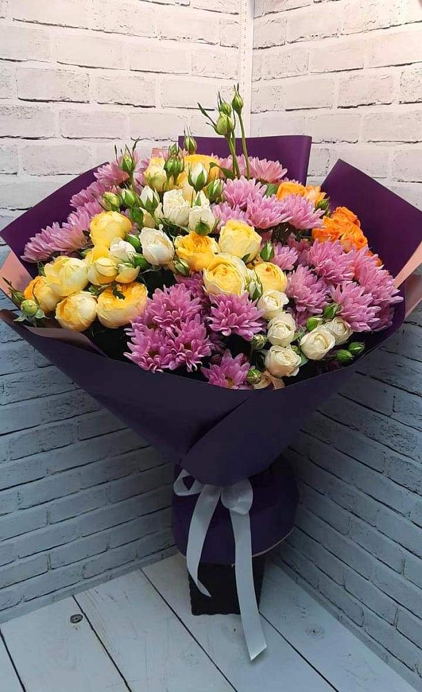 Букет цветов из: Хризантемы и Розы в Первомайском Карачаево-Черкесской республики