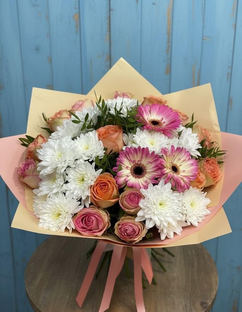 Букет цветов из: Розы, Герберы и Хризантемы в Первомайском Карачаево-Черкесской республики