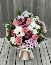 Букет цветов из:  Альстромерии, Гвоздики, Розы и Хризантемы #REPLACE_PRED# Первомайском Карачаево-Черкесской республики