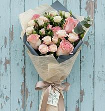 Букет цветов из:  Розы в Первомайском Карачаево-Черкесской республики