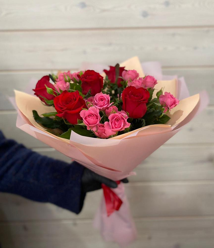 Букет цветов из: Розы в Первомайском Карачаево-Черкесской республики