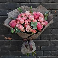 Букет цветов из:  Розы в Первомайском Карачаево-Черкесской республики
