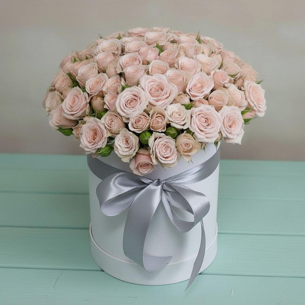 Цветочная композиция из Розы в шляпной коробке в Первомайском Карачаево-Черкесской республики